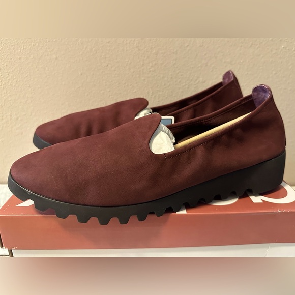 Aetrex Liz Slip-On Arch Support Shoe - NIB - Picture 1 of 9